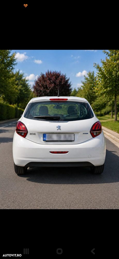 Peugeot 208 1.2 L PureTech Active - 4