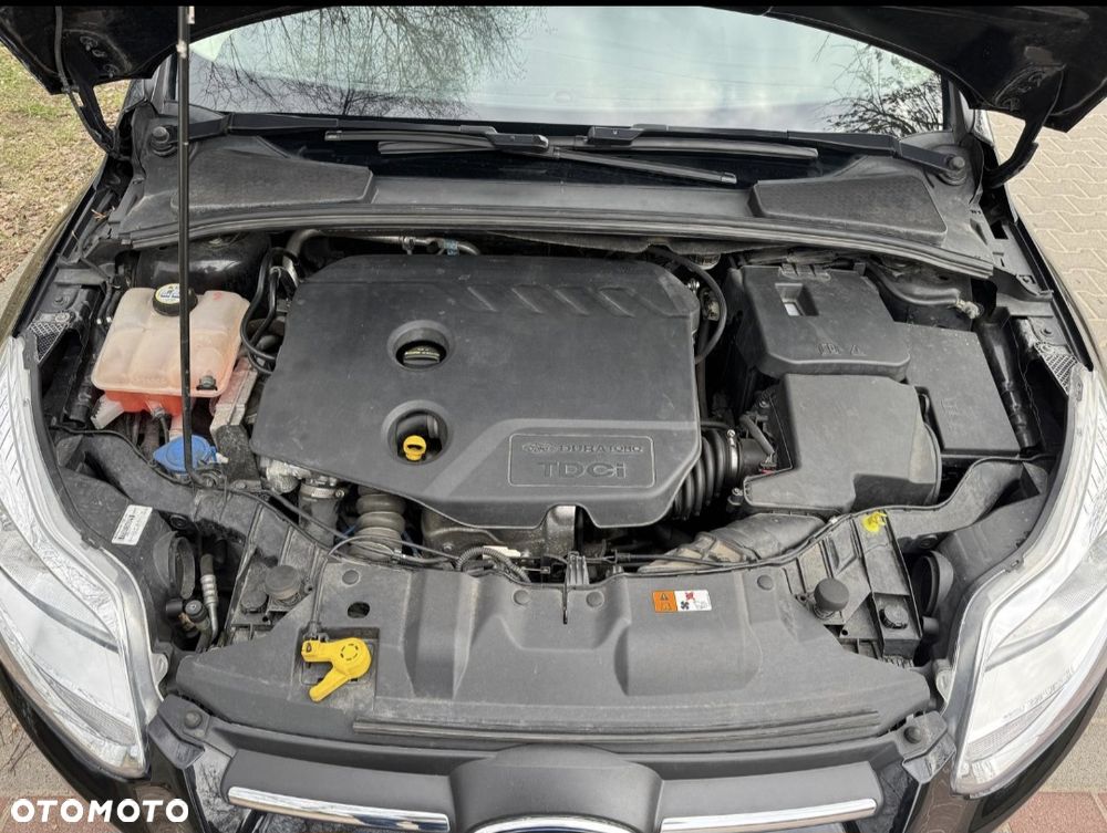 Ford Focus 1.6 TDCi DPF SYNC Edition - 13