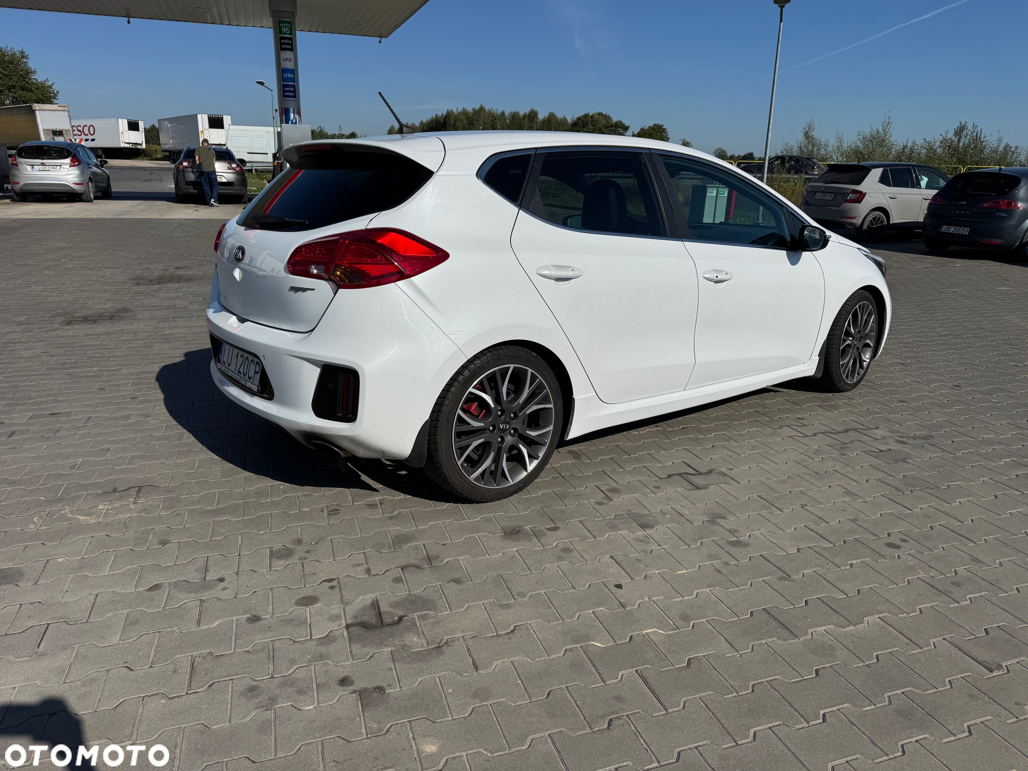 Kia Ceed Cee'd 1.6 T-GDI GT XL - 4