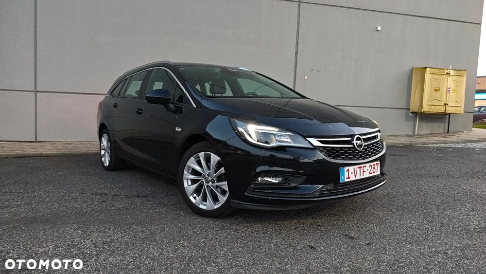 Opel Astra 1.4 Turbo Exklusiv - 14