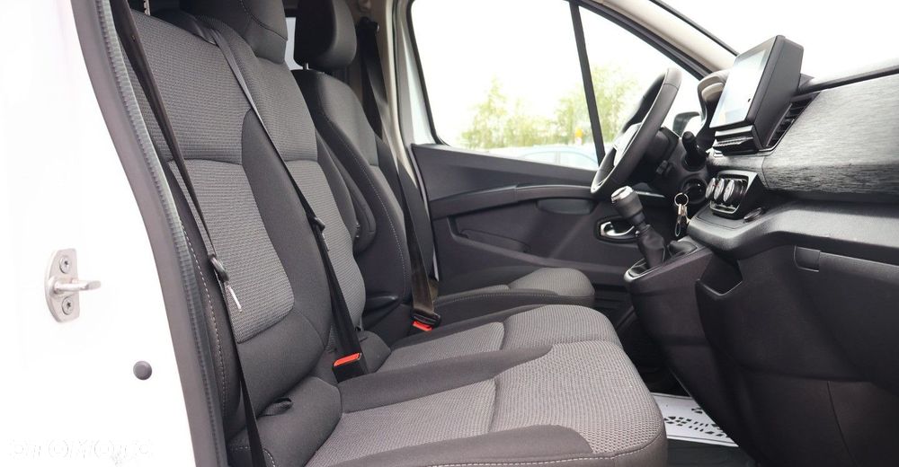 Renault Trafic - 19