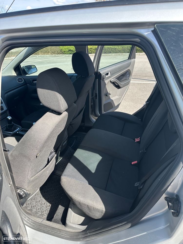 Ford Focus SW 1.6 TDCi Sport - 9