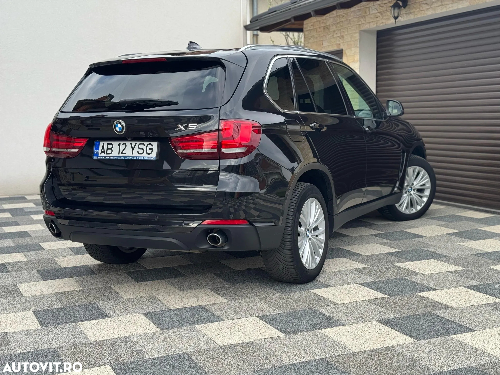 BMW X5 xDrive30d - 14