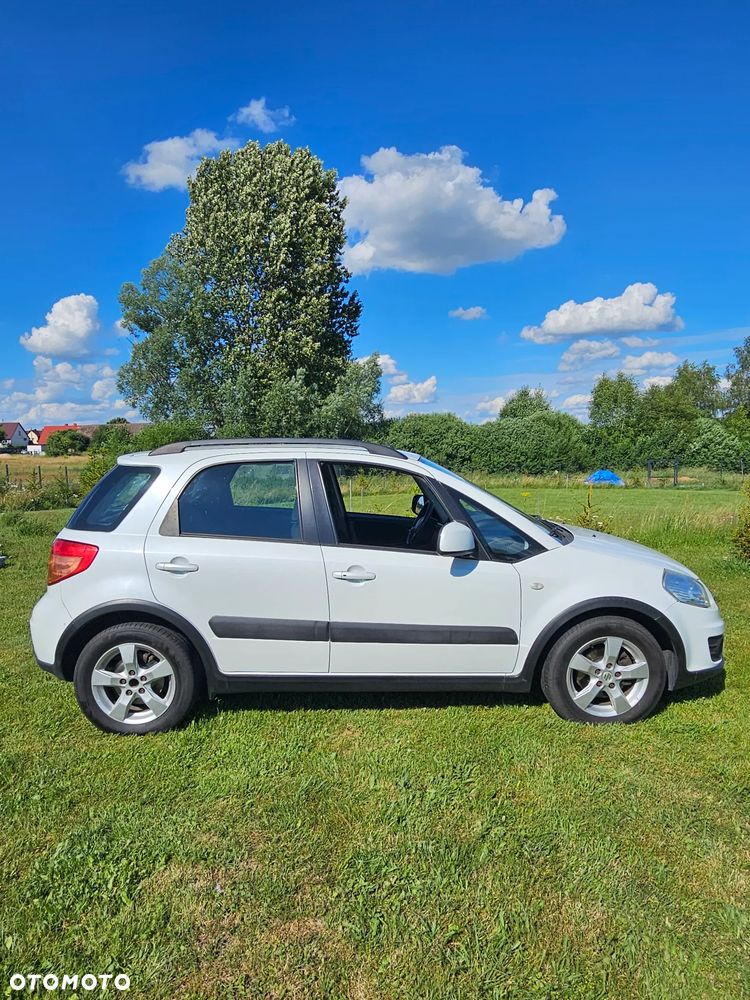 Suzuki SX4 - 8