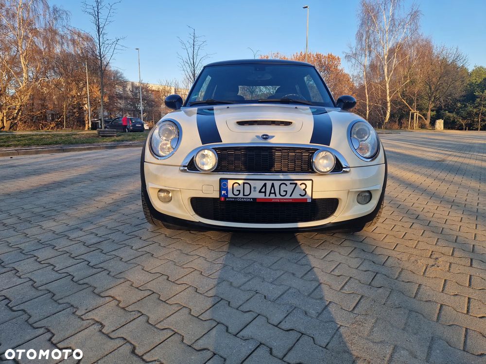 MINI Cooper S 50 Mayfair - 3