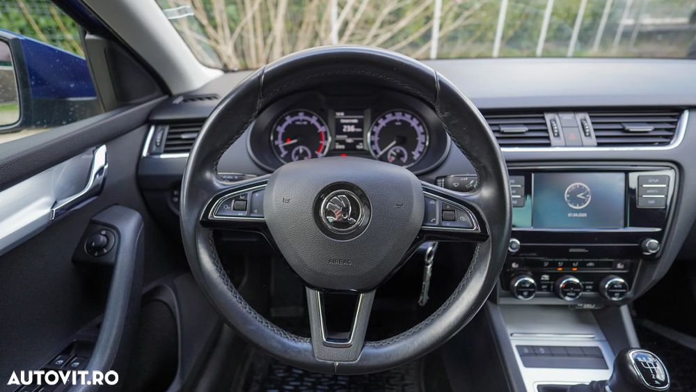 Skoda Octavia 1.4 TSI Style - 28