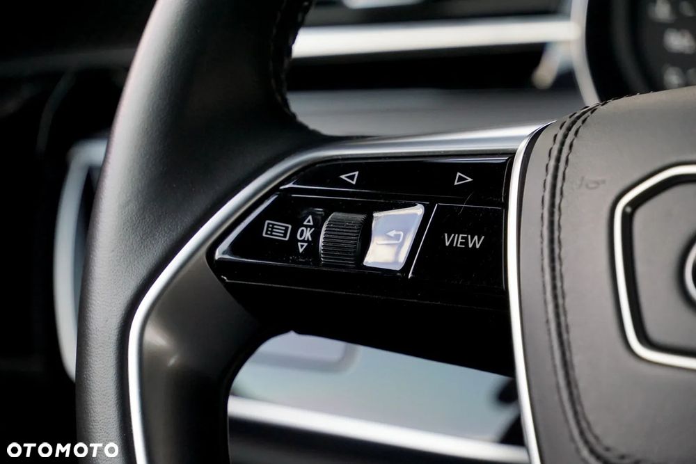 Audi S8 TFSI quattro tiptronic - 32