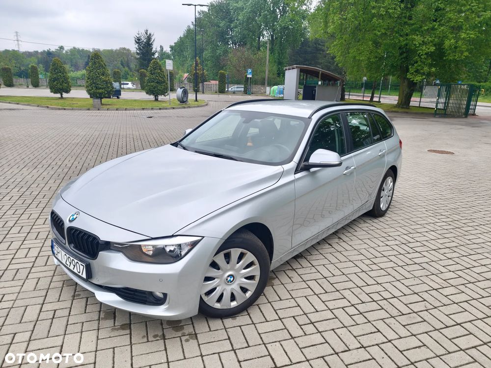 BMW Seria 3 318d - 2