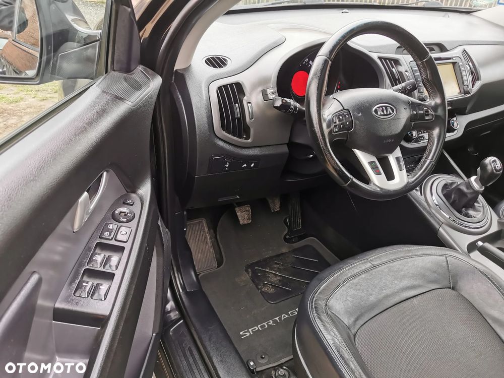Kia Sportage 2.0 CRDI S 2WD - 21