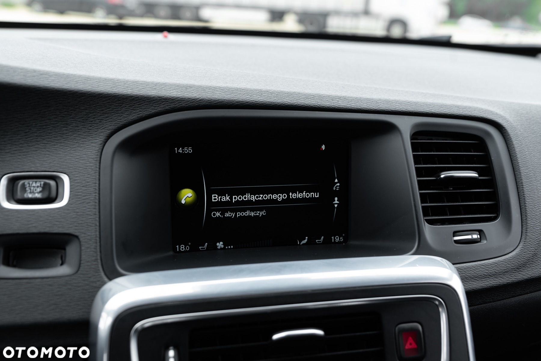 Volvo V60 D4 Geartronic Summum - 34