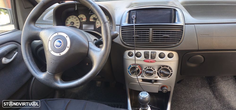 Fiat Punto 90 Sport - 2