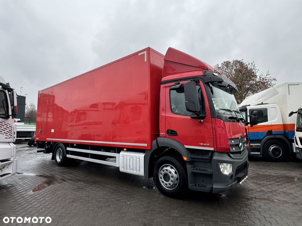 Mercedes-Benz ANTOS 1827 KONTENER 8.20/ Winda/ - 6