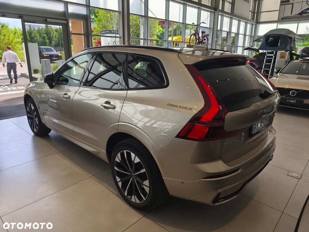 Volvo XC 60 B5 B AWD Ultra Dark - 5