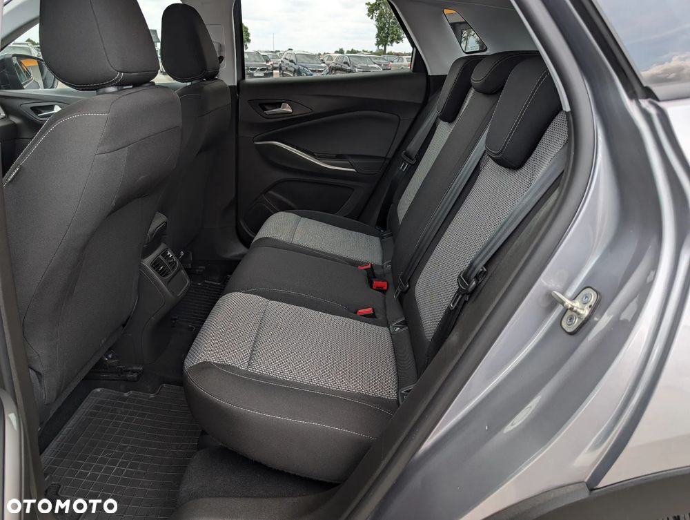 Opel Grandland 1.2 DI Automatik Business Elegance - 35