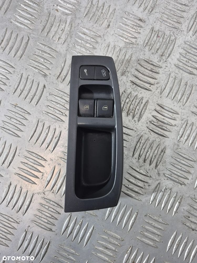 Volkswagen Fox Przełącznik Szyb Lewy Przód - 1