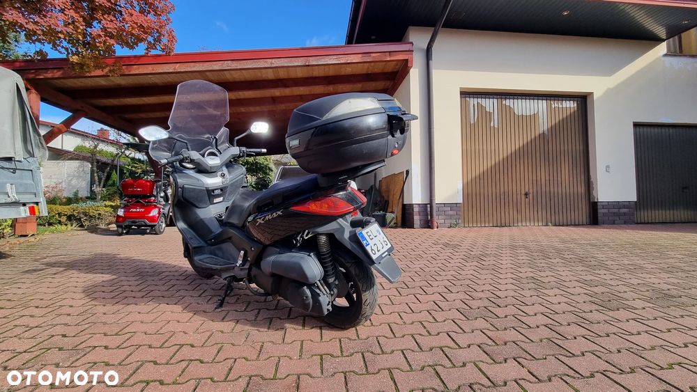 Yamaha X-max - 3