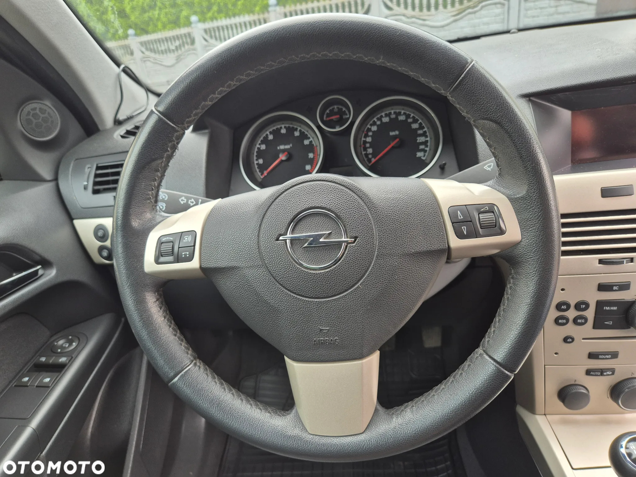 Opel Astra 1.6 Innovation - 14