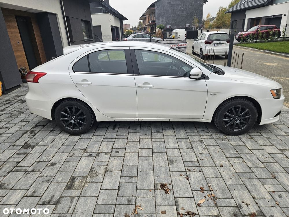 Mitsubishi Lancer - 3