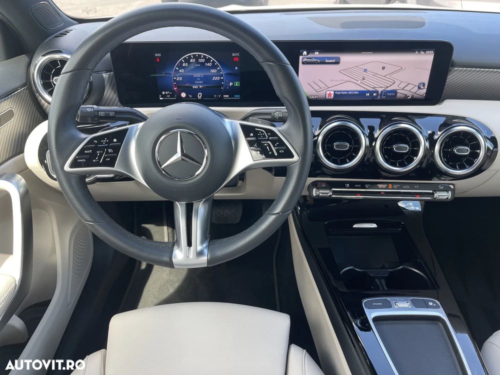 Mercedes-Benz A 180 7G-DCT - 27
