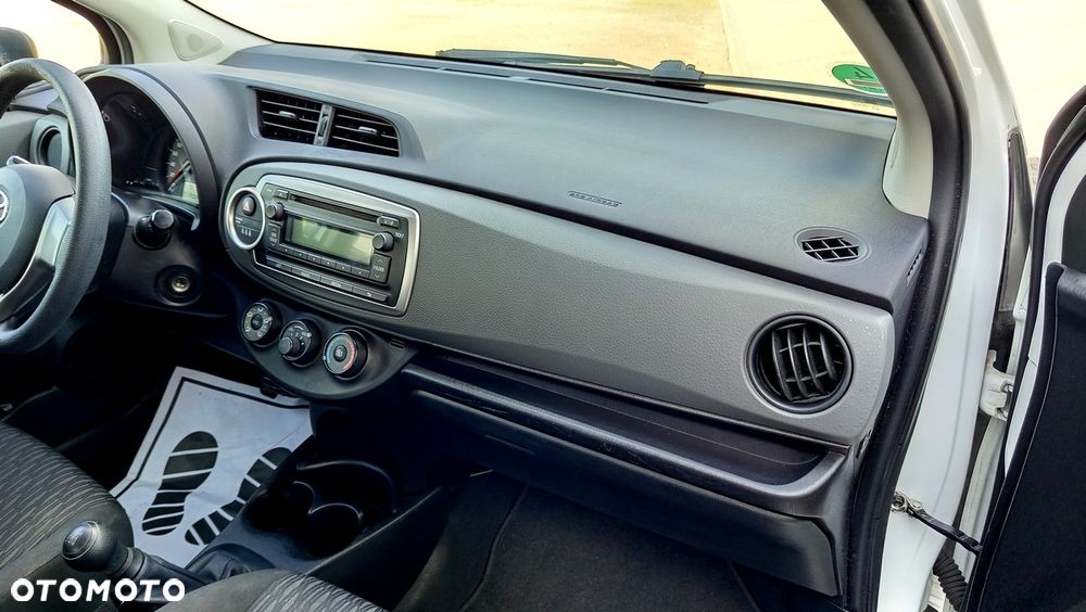 Toyota Yaris 1.0 VVT-i Life - 21