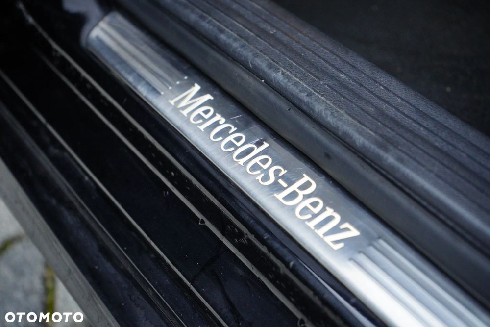 Mercedes-Benz Klasa A 200 CDI (BlueEFFICIENCY) 7G-DCT - 34