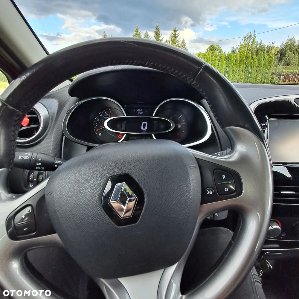 Renault Clio - 7