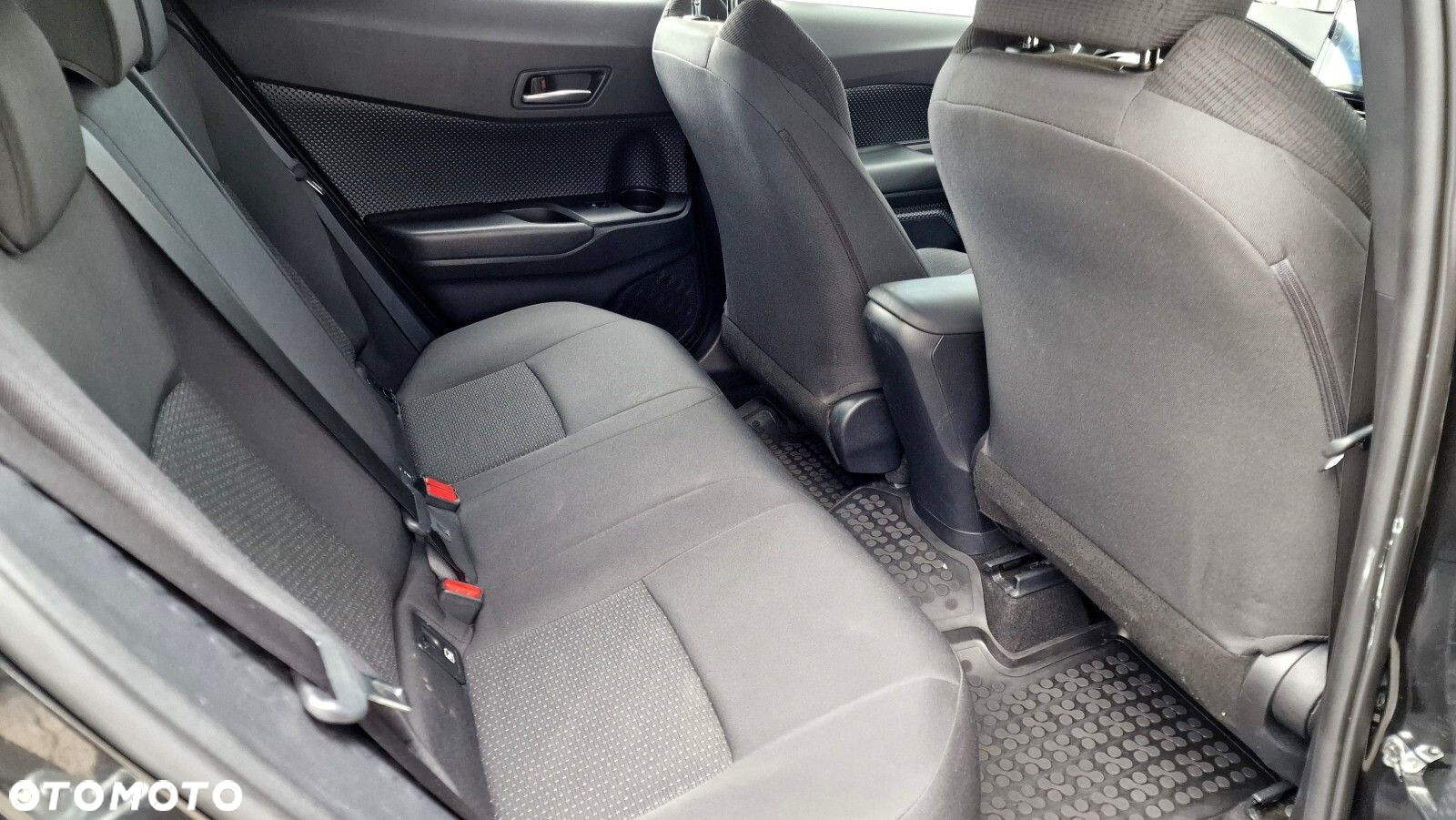 Toyota C-HR 1.2 T GPF Premium - 27
