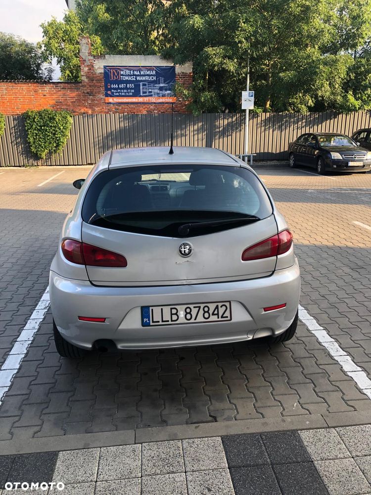 Alfa Romeo 147 1.9 JTD 8V Progression - 5