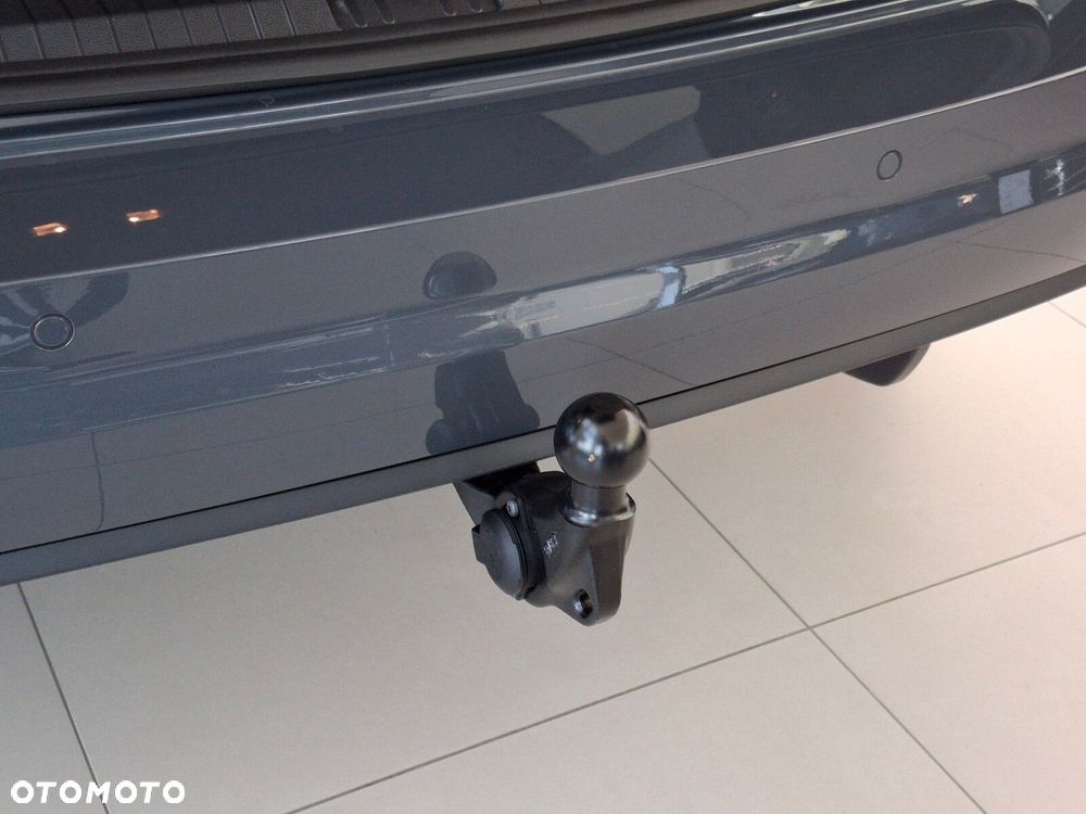 Volkswagen Touran 2.0 TDI BMT SCR Comfortline Plus - 12