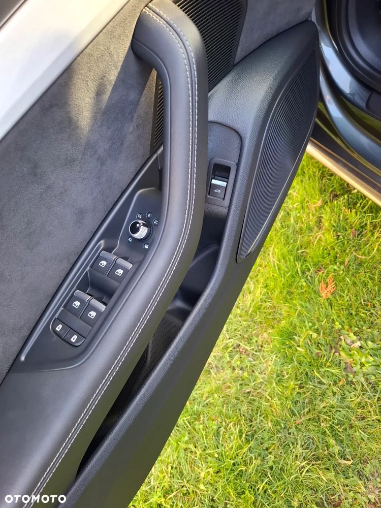 Audi A4 Limousine 45 TFSI quattro S tronic S line - 22