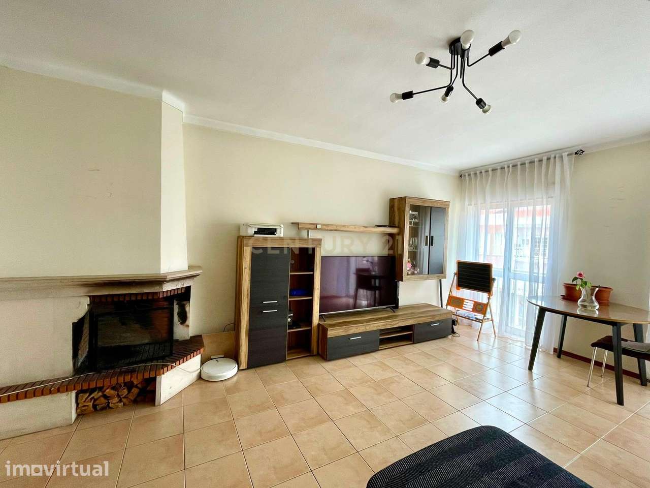 Apartamento T2 Duplex | Marinha Grande - Grande imagem: 2/22