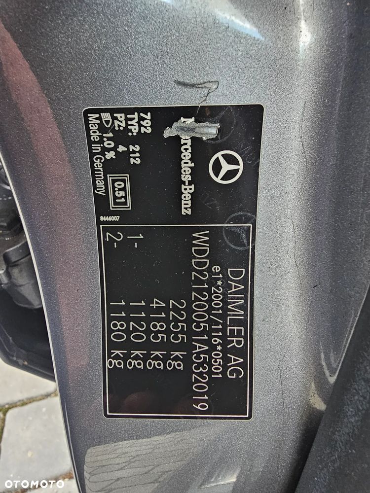 Mercedes-Benz Klasa E 200 BlueTEC Avantgarde - 35