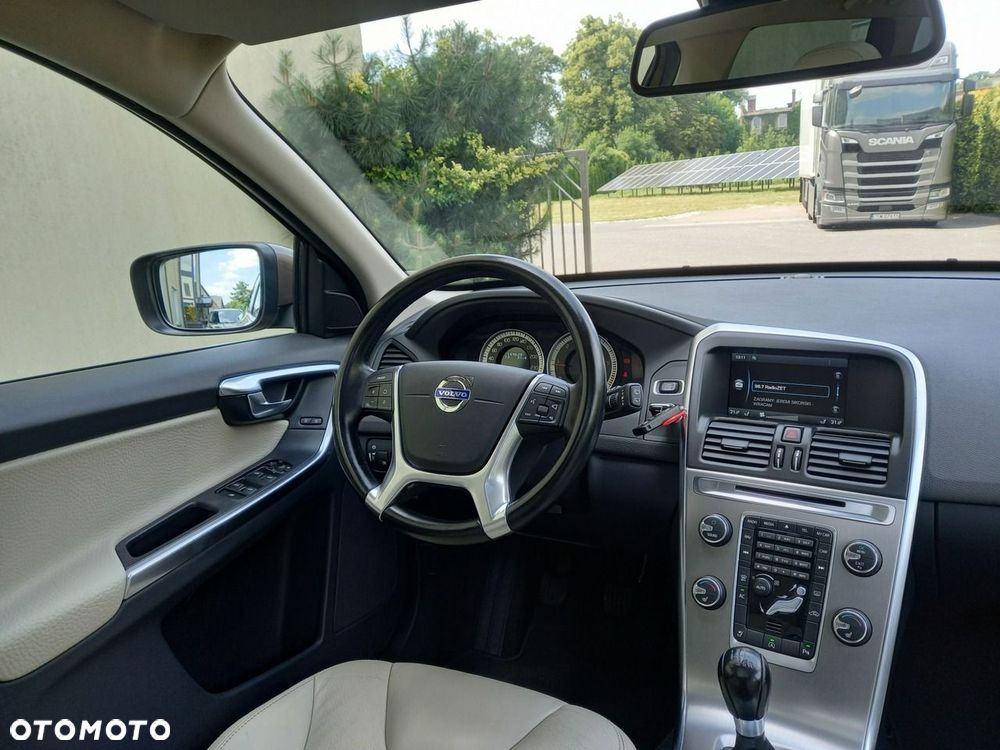 Volvo XC 60 DRIVe Summum - 25