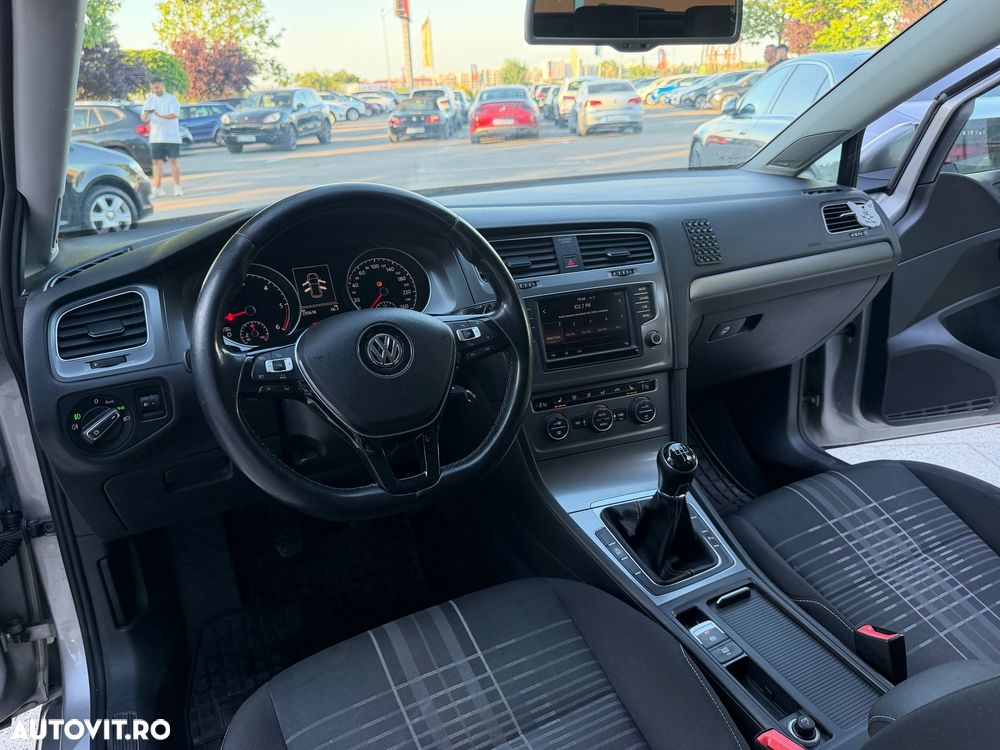 Volkswagen Golf 1.6 TDI SCR United - 12