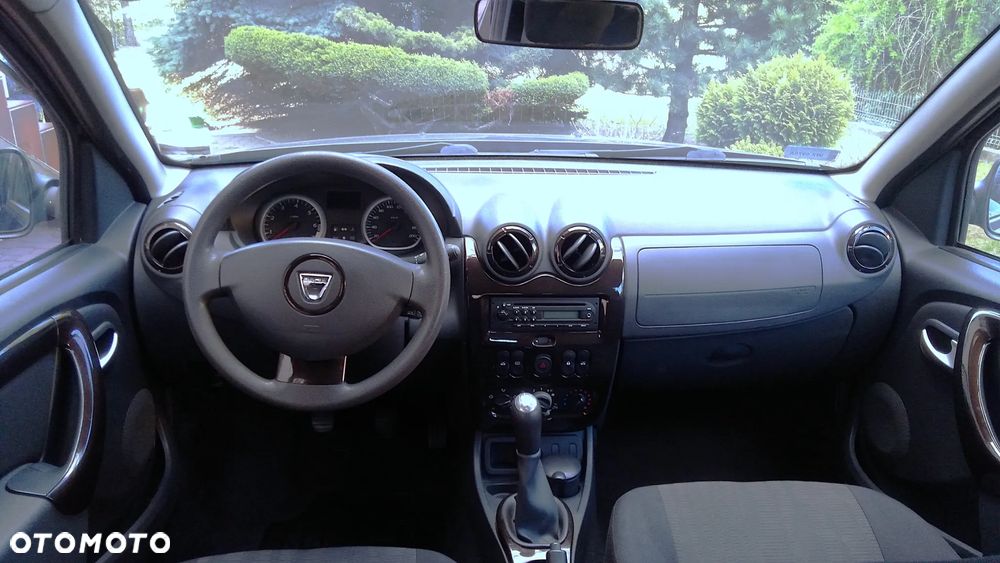 Dacia Duster 1.6 Laureate Euro5 - 7