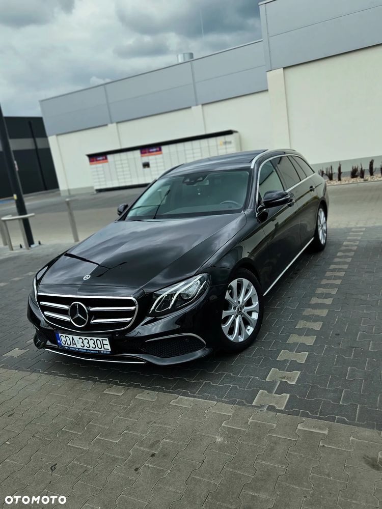 Mercedes-Benz Klasa E 220 d 9G-TRONIC - 2
