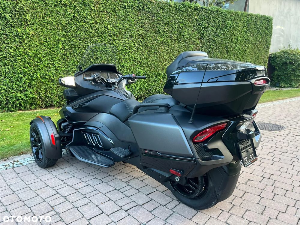 Can-Am Spyder - 5