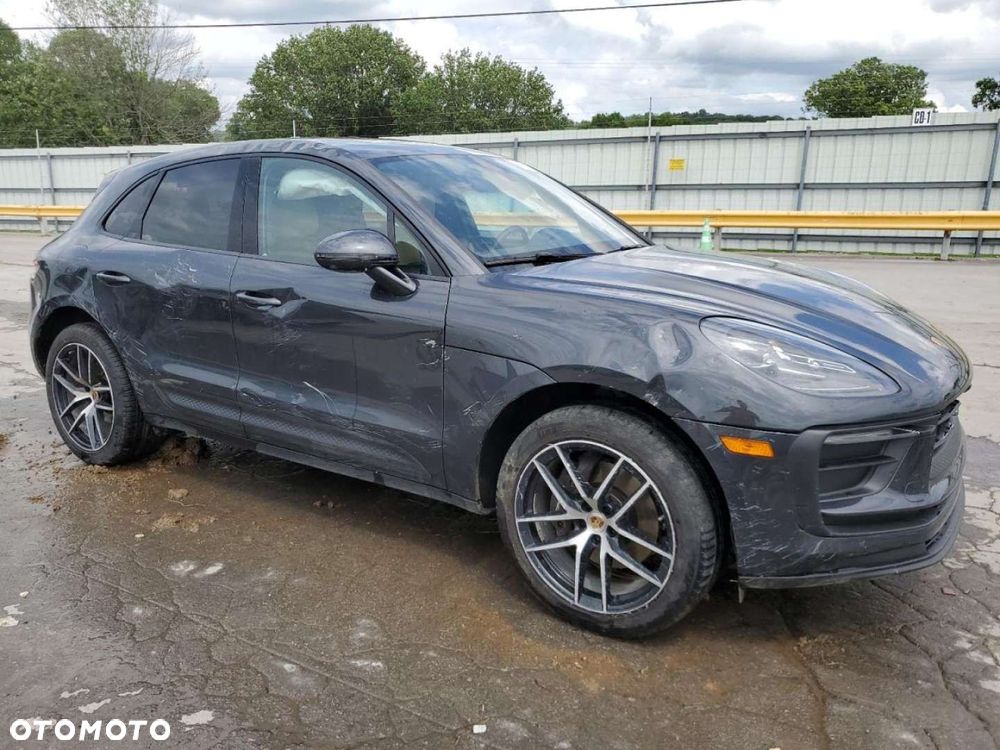Porsche Macan - 8