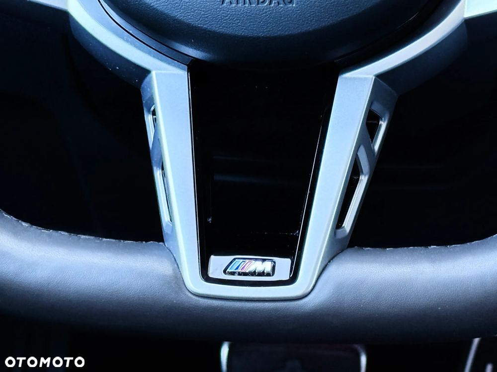 BMW Seria 3 320d xDrive M Sport - 26
