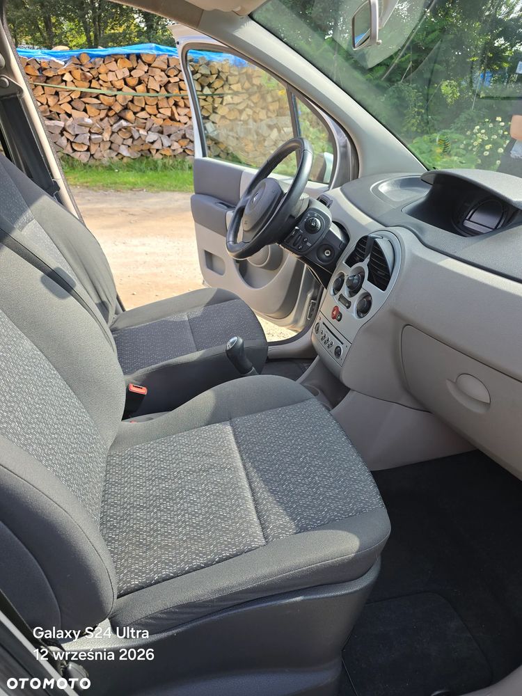 Renault Modus - 10