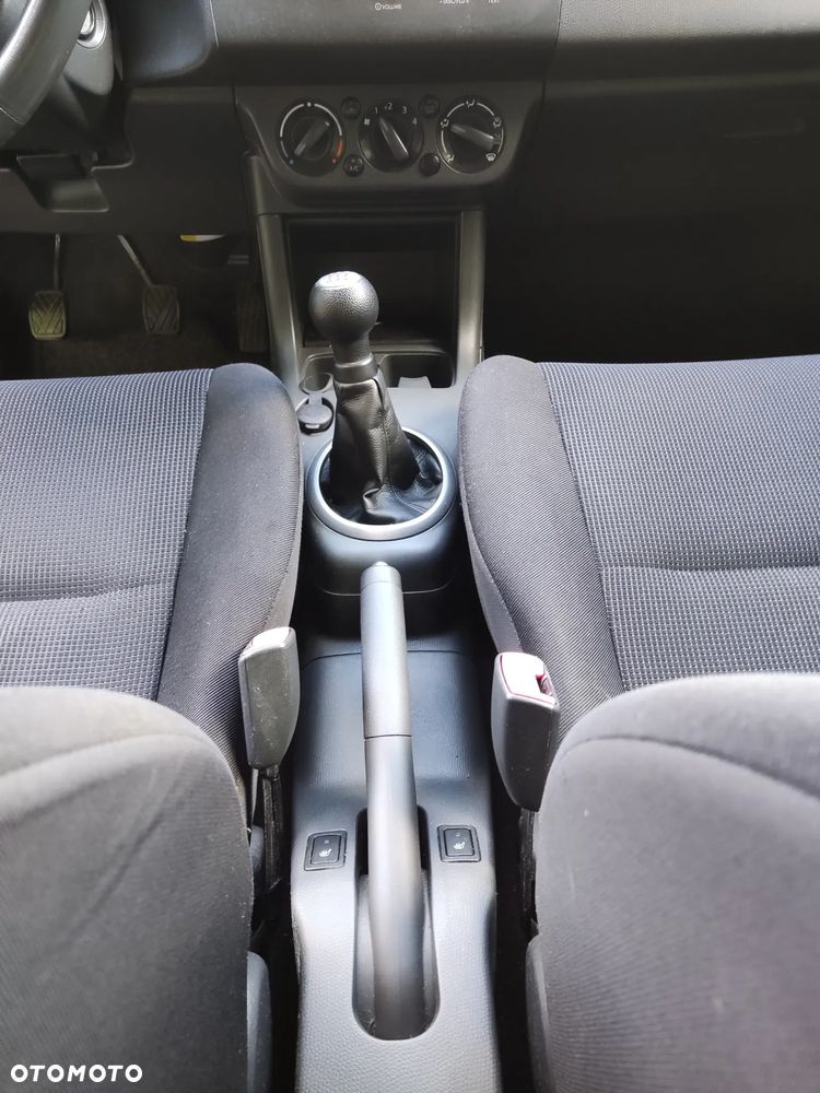 Suzuki Swift 1.3 Comfort dance - 7
