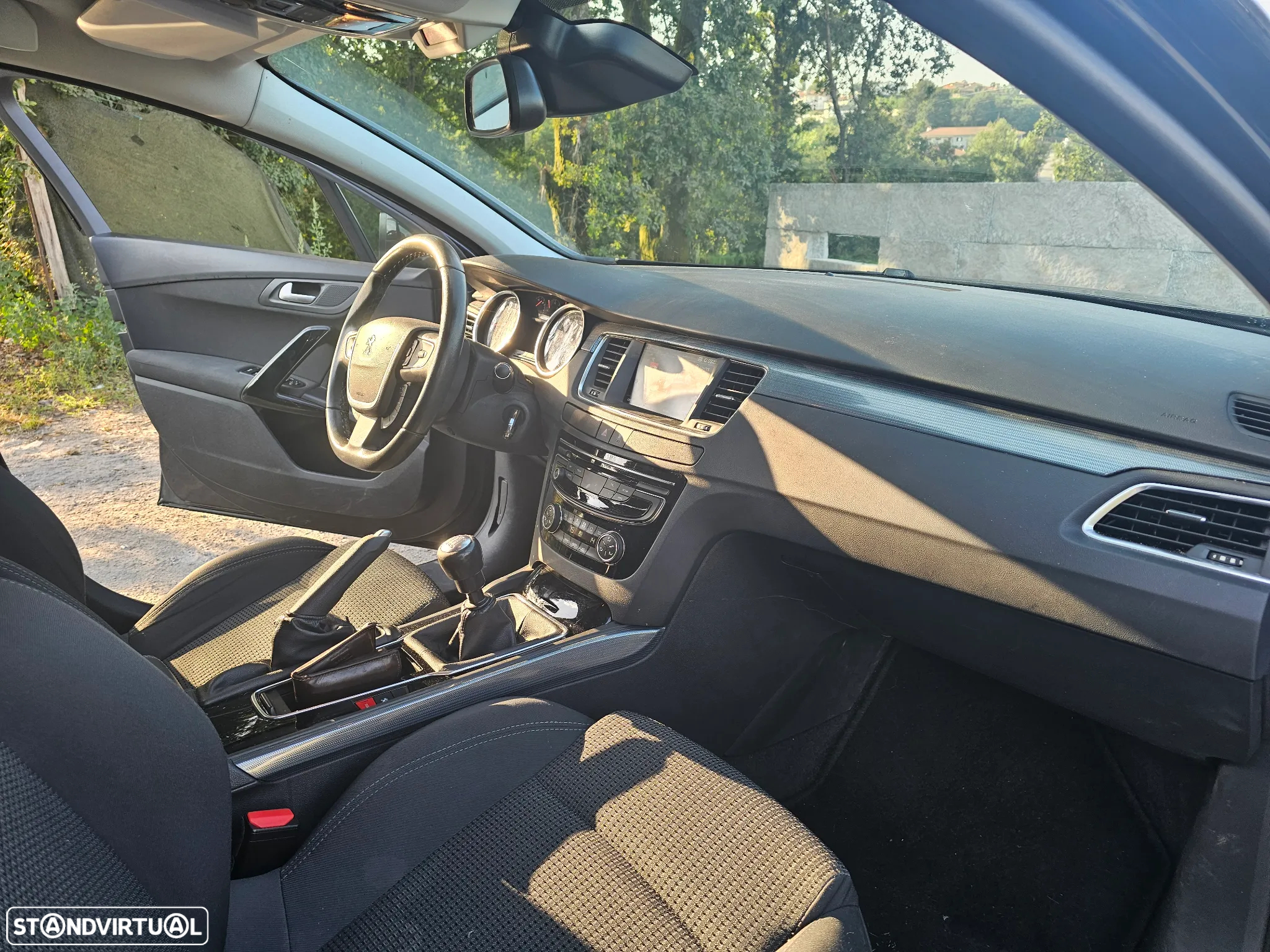 Peugeot 508 SW 1.6 BlueHDi Allure - 29