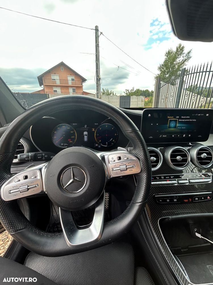 Mercedes-Benz GLC - 13