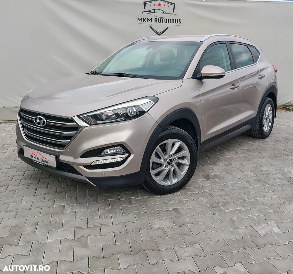 Hyundai Tucson 2.0 CRDI 4WD Automatik Style - 1