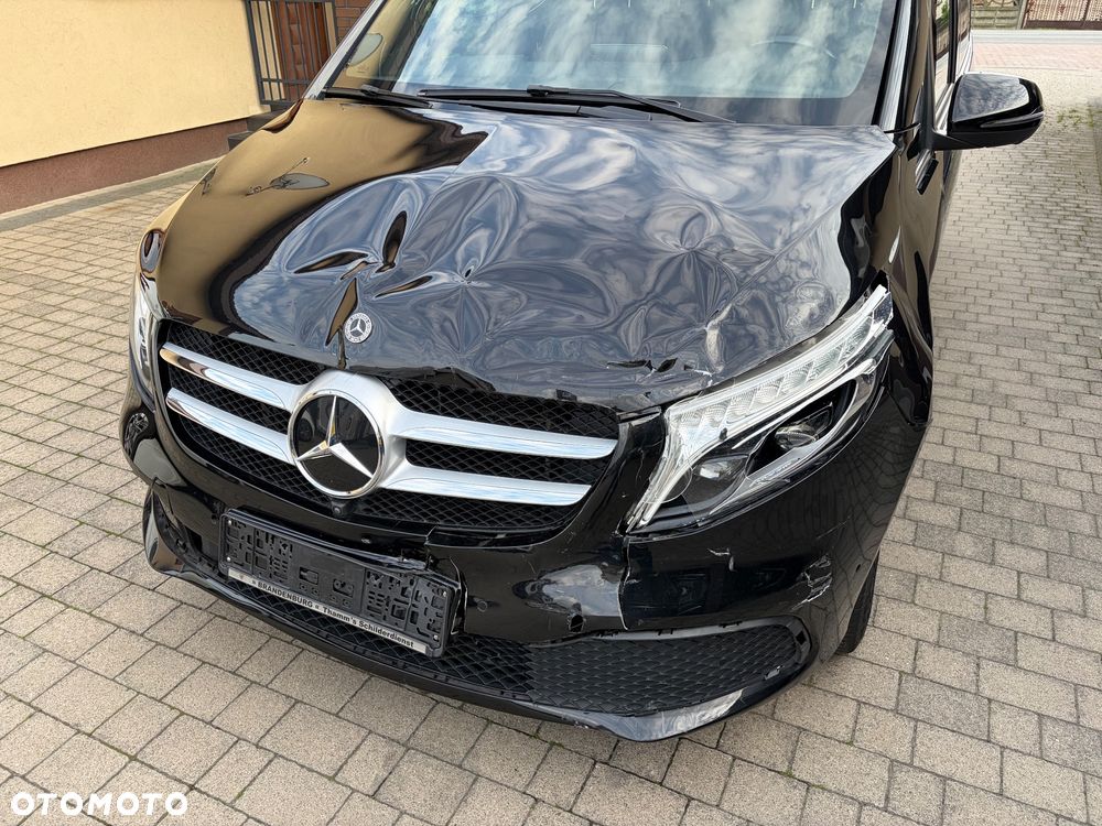 Mercedes-Benz Klasa V 300 d lang 4Matic 9G-TRONIC Avantgarde Edition - 4
