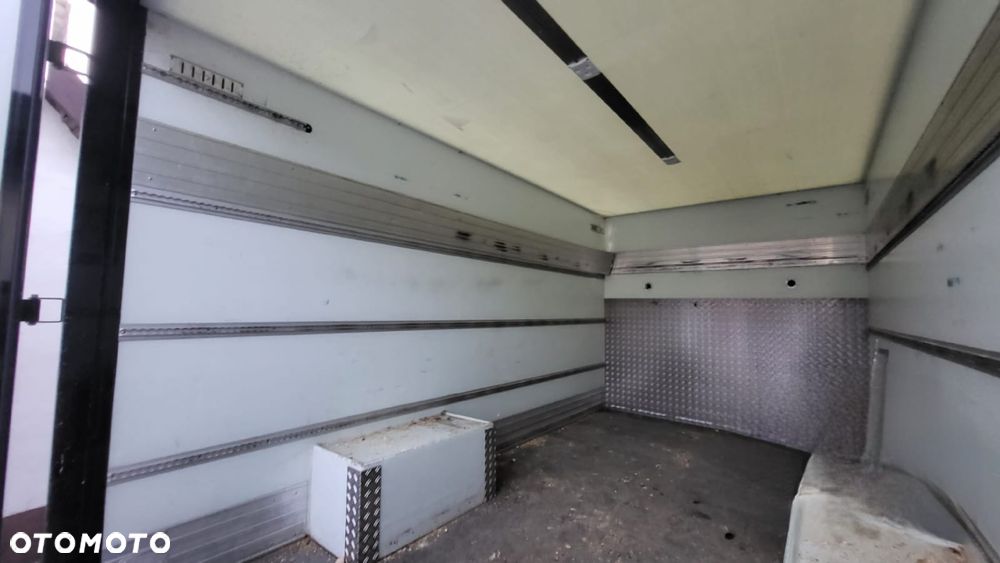 Volkswagen CRAFTER - 13