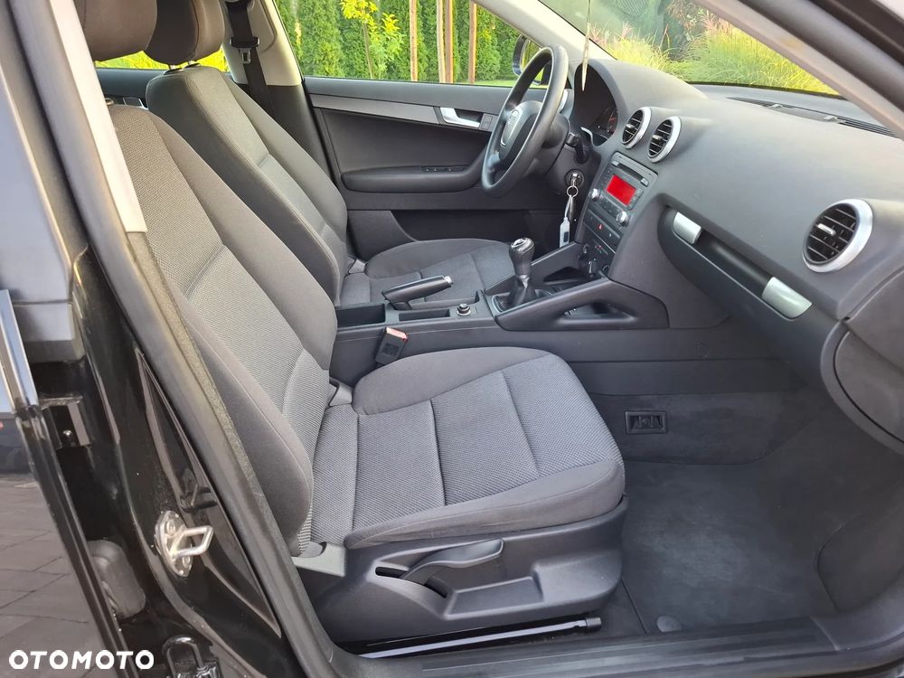 Audi A3 Sportback - 38