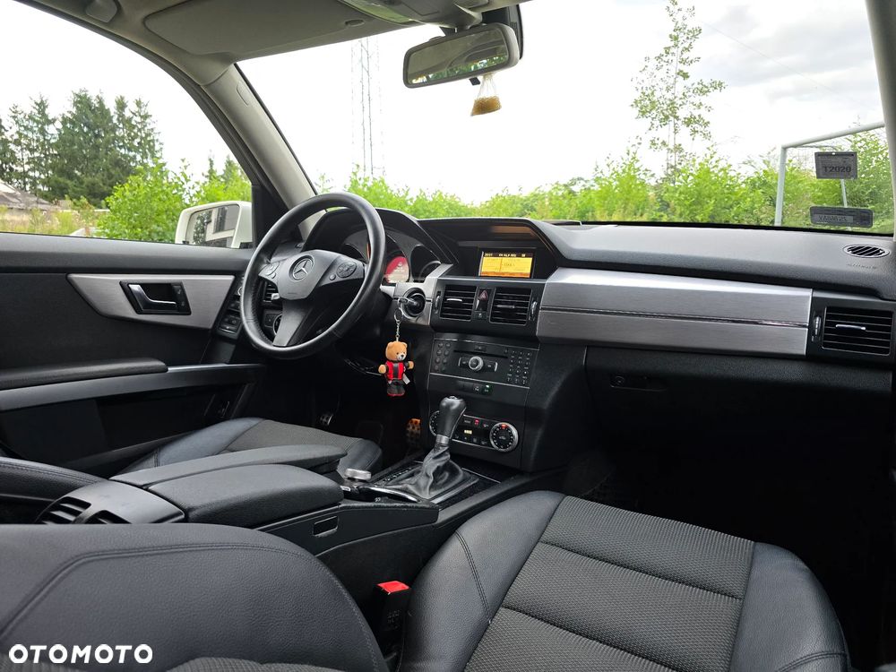 Mercedes-Benz GLK - 9
