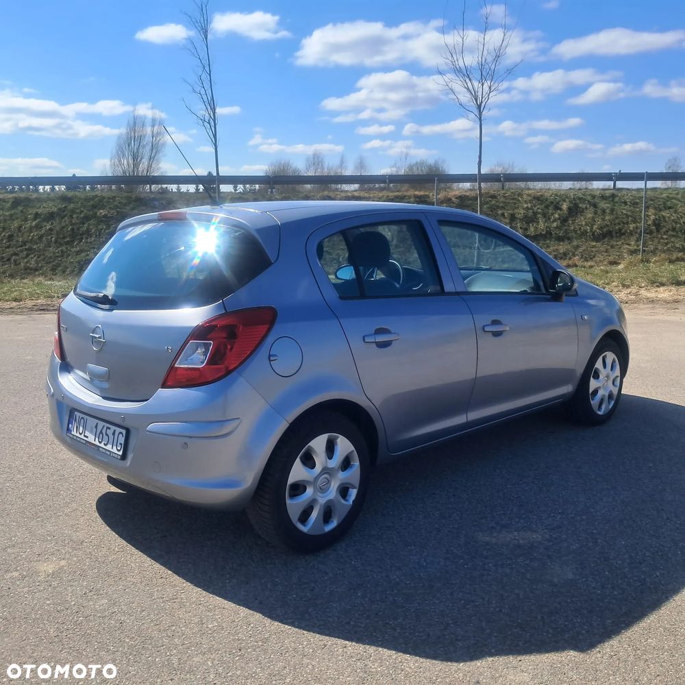 Opel Corsa - 4