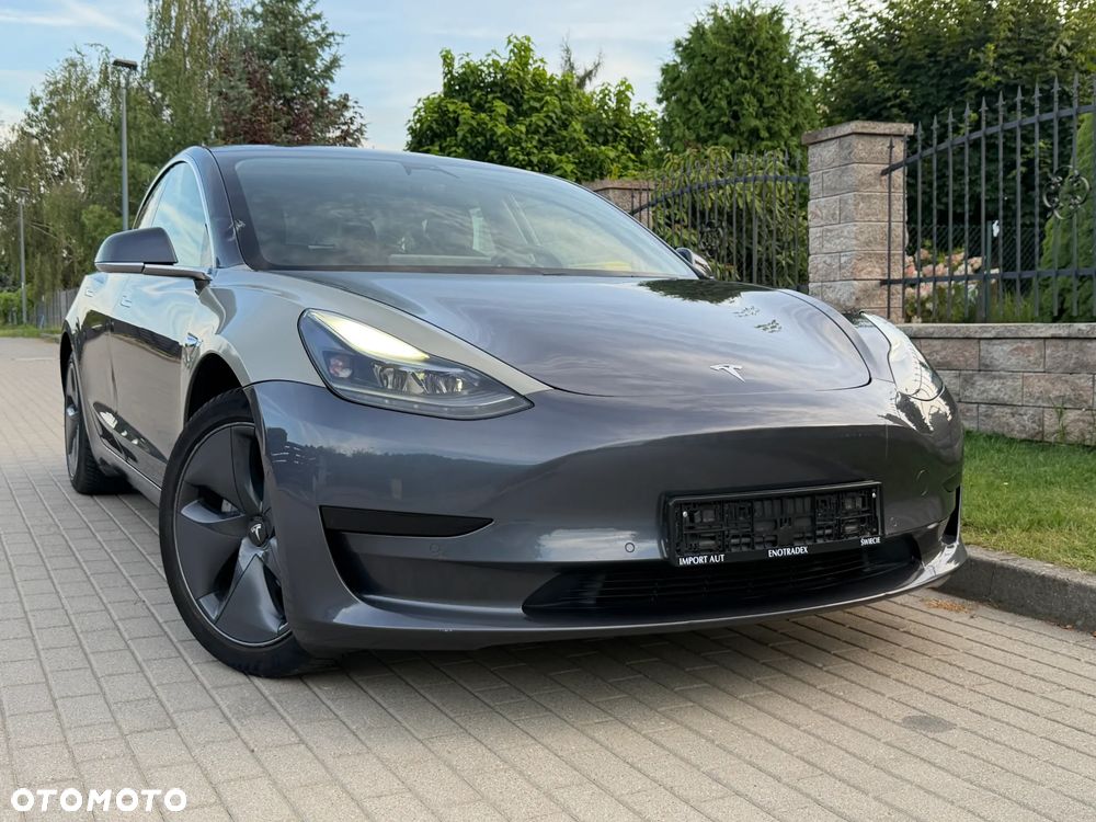 Tesla Model 3 Standard Reichweite Plus Hinterradantrieb - 6